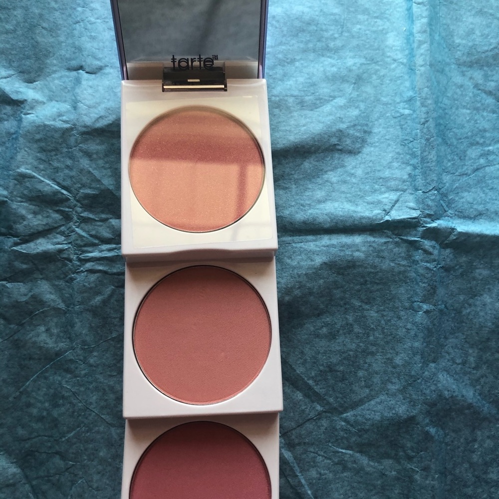 Tarte Amazonian clay blush
